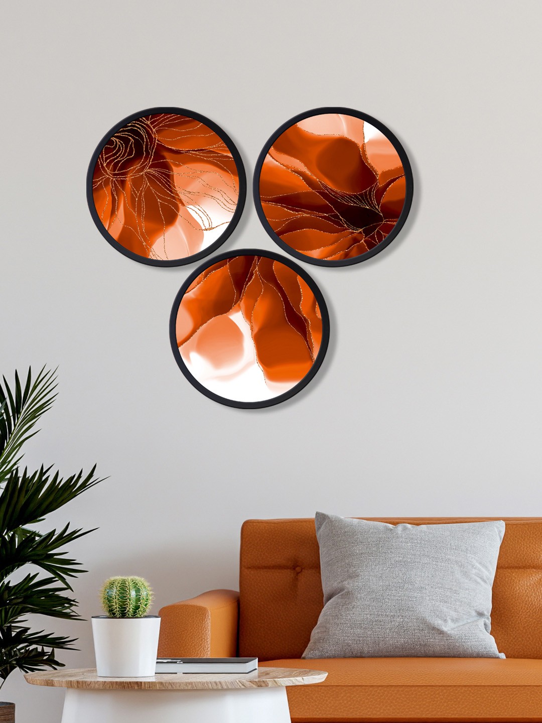 

999Store Set Of 3 Red Floral Printed Round Wall Art