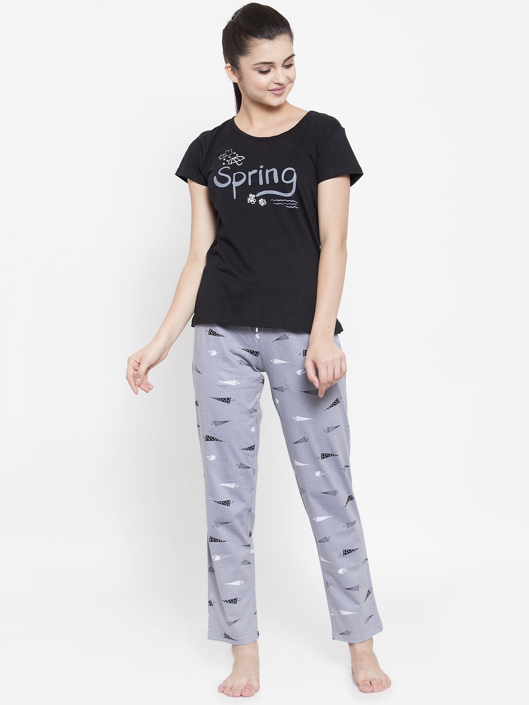 

Claura Women Grey & Black Printed Night suit