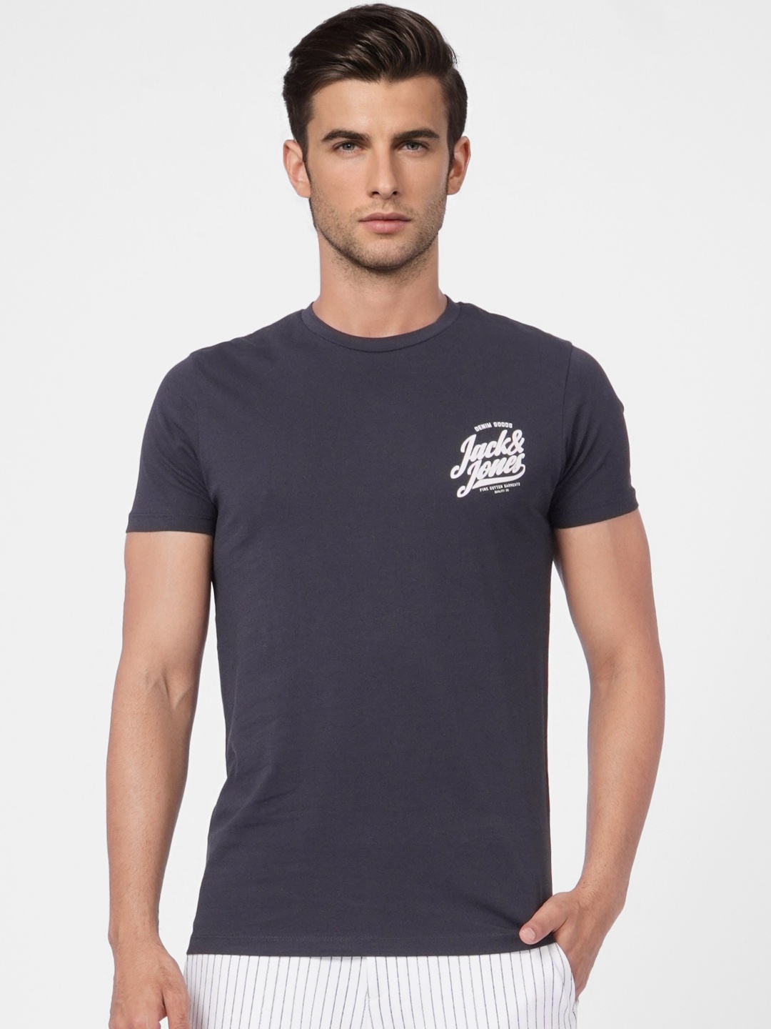 

Jack & Jones Men Grey & White Typography Printed T-shirt