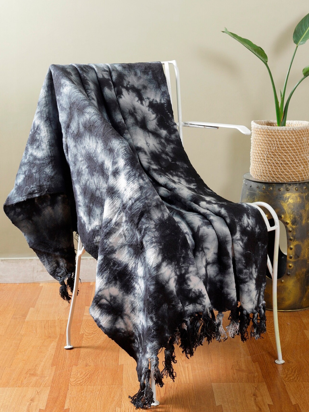 

HANDICRAFT PALACE Black Tie-Dye Printed Marble Throw Blanket