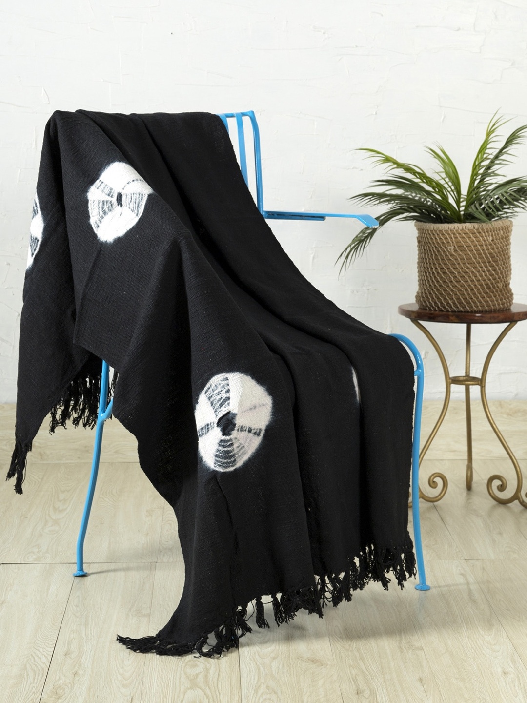 

HANDICRAFT PALACE Black & White Printed Cotton Blanket Throw