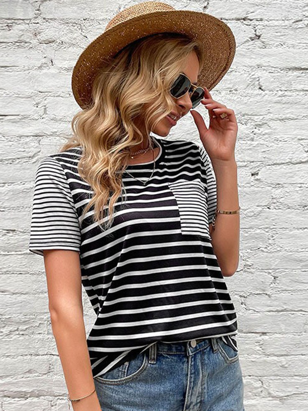 

StyleCast Black & White Striped Top