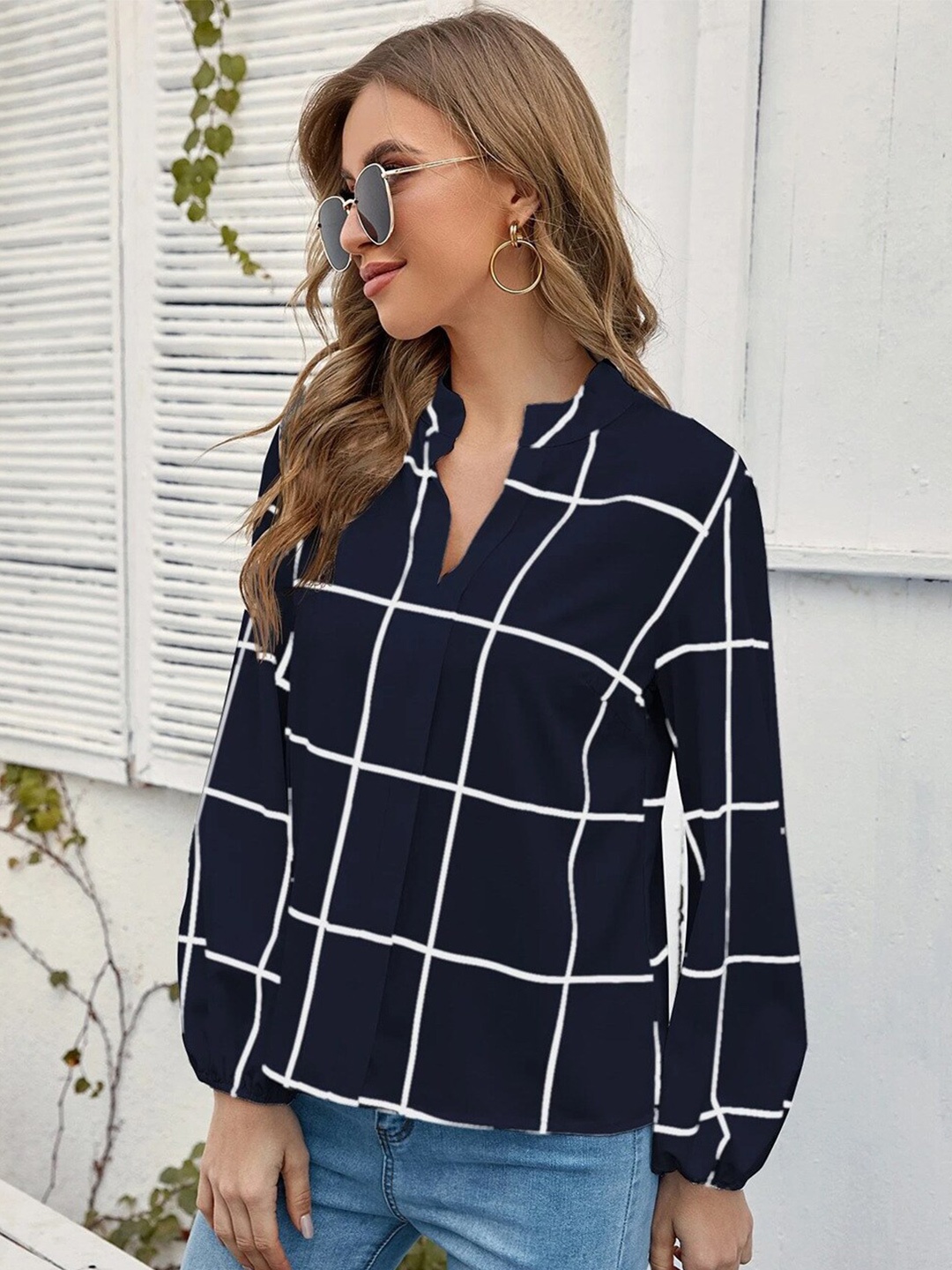 

BoStreet Blue Checked Mandarin Collar Top