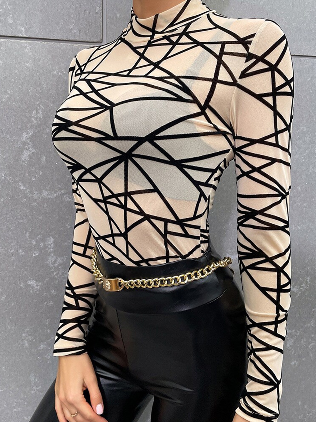 

BoStreet Cream-Coloured & Black Geometric Print Top