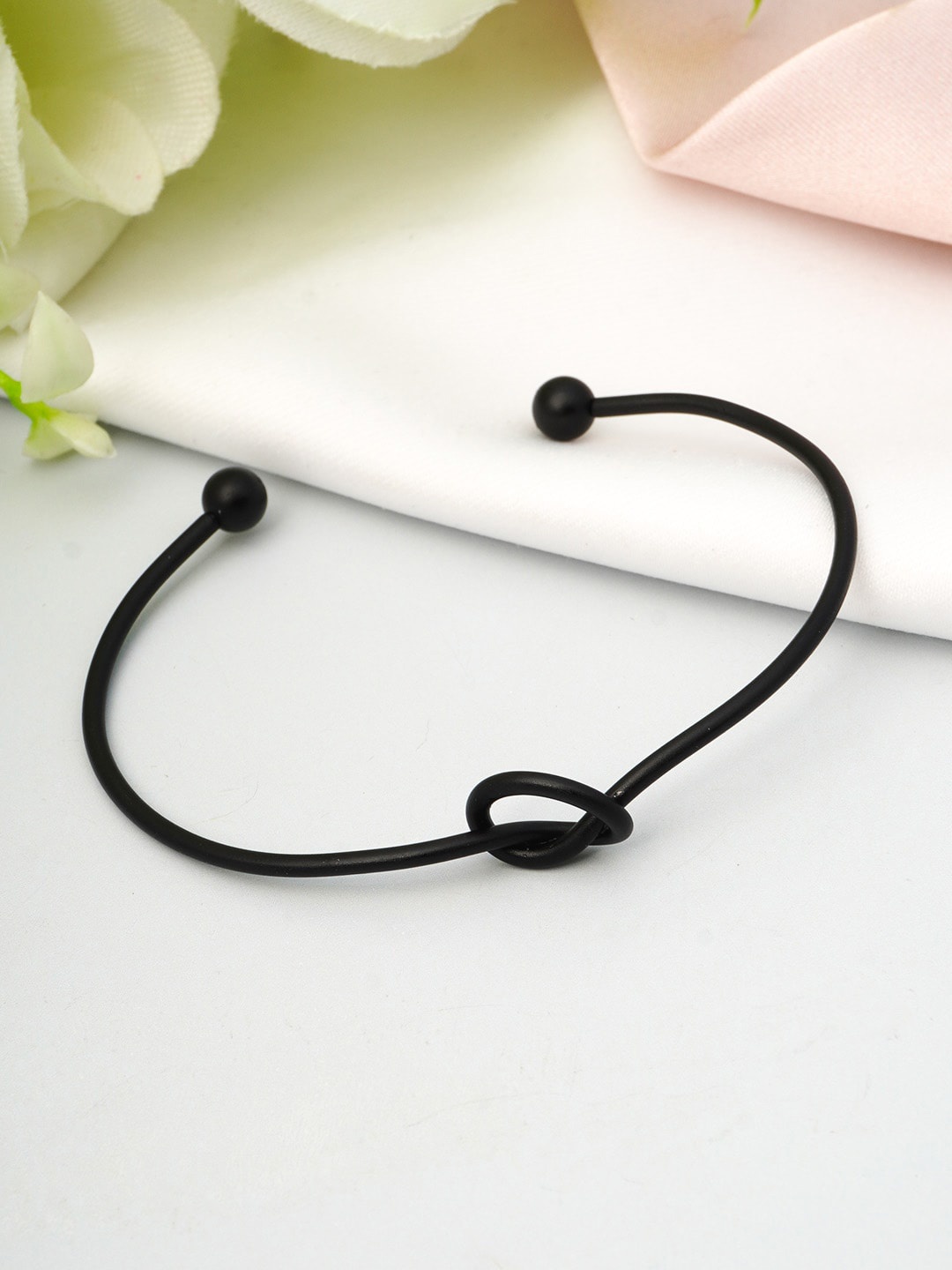 

Ferosh Women Black Bracelet