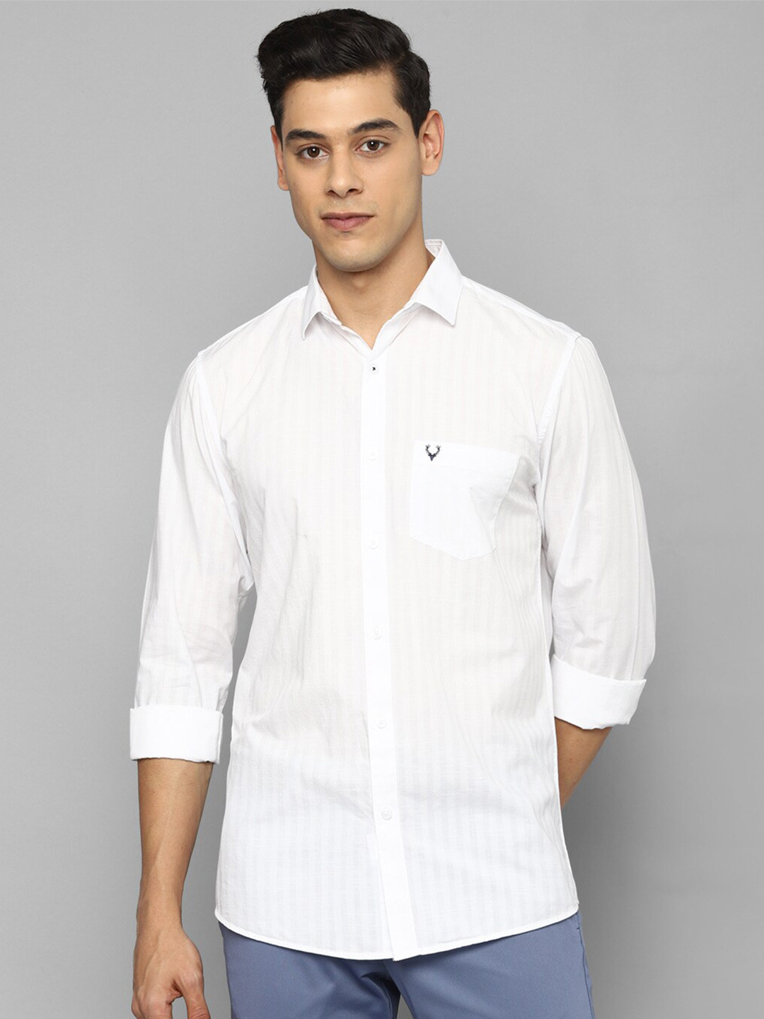 

Allen Solly Men White Slim Fit Striped Casual Shirt