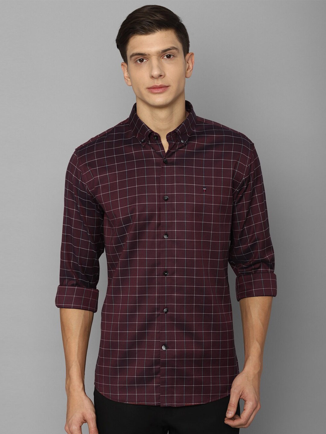 

Louis Philippe Sport Men Brown Slim Fit Checked Casual Shirt