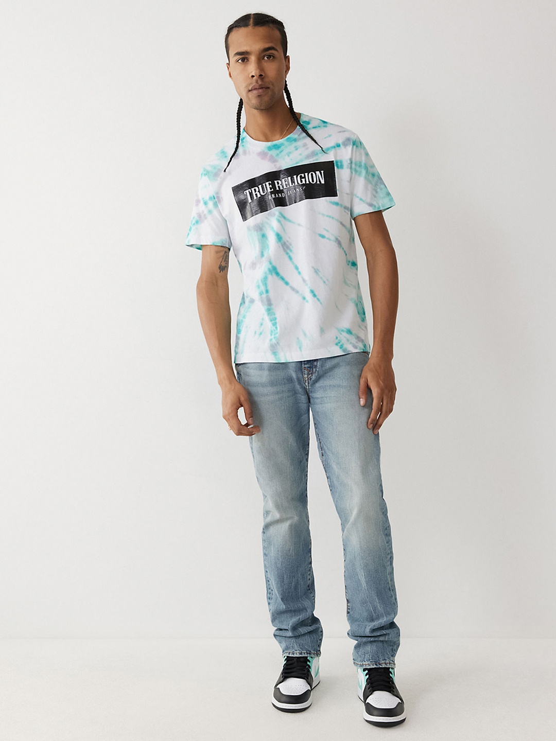 

True Religion Men White & Blue Printed T-shirt