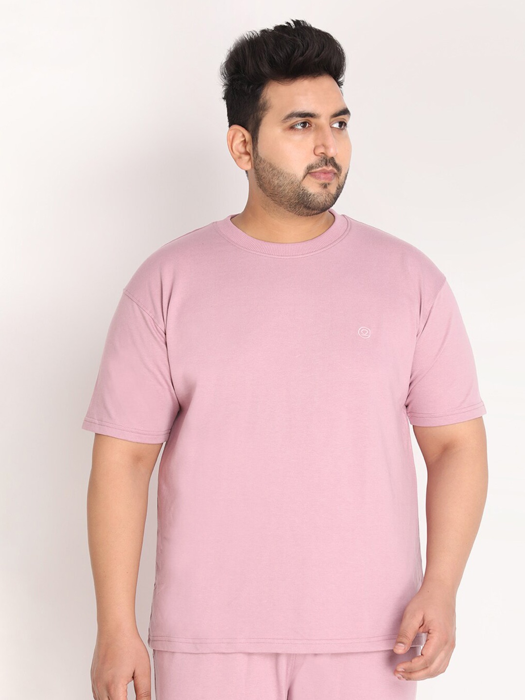 

CHKOKKO Plus Men Pink Round Neck T-shirt