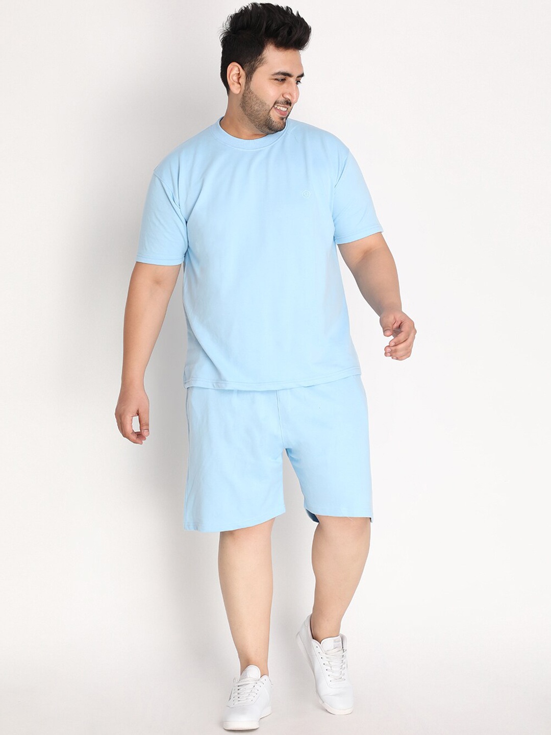 

CHKOKKO Plus Men Blue Solid Tracksuit Co-ords