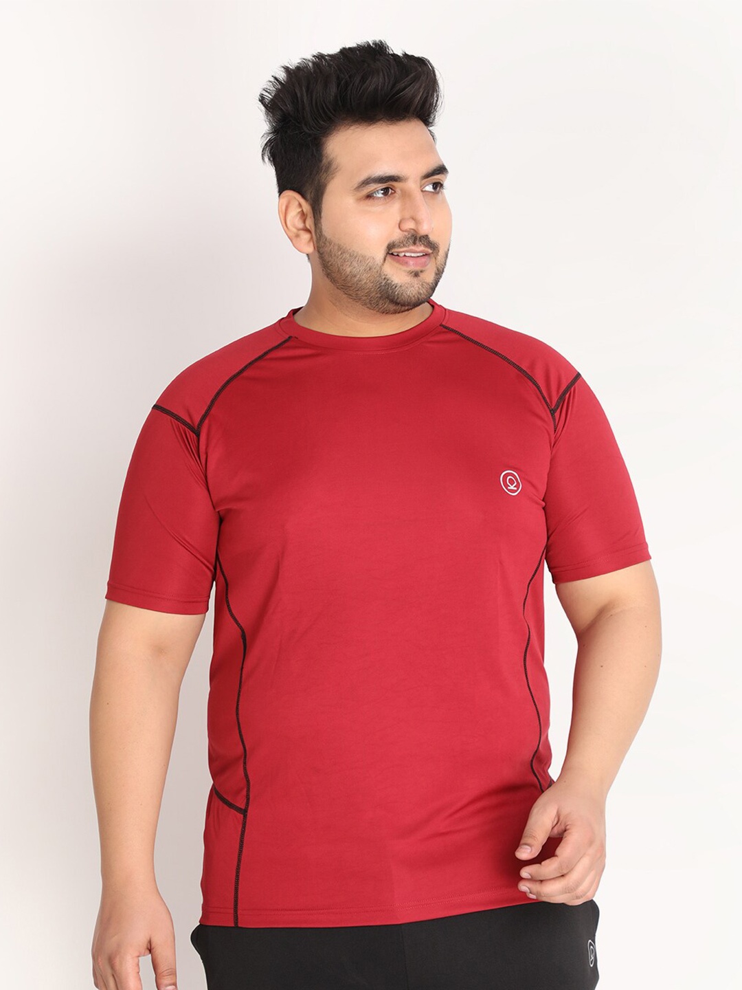 

CHKOKKO Plus Men Maroon Round Neck T-shirt