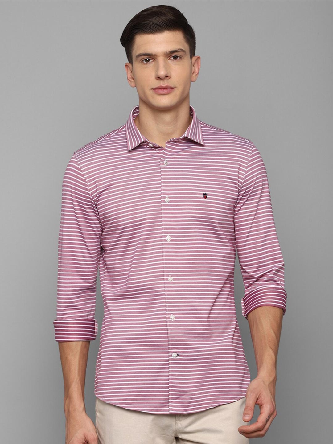 

Louis Philippe Sport Men Pink Slim Fit Horizontal Stripes Striped Casual Shirt