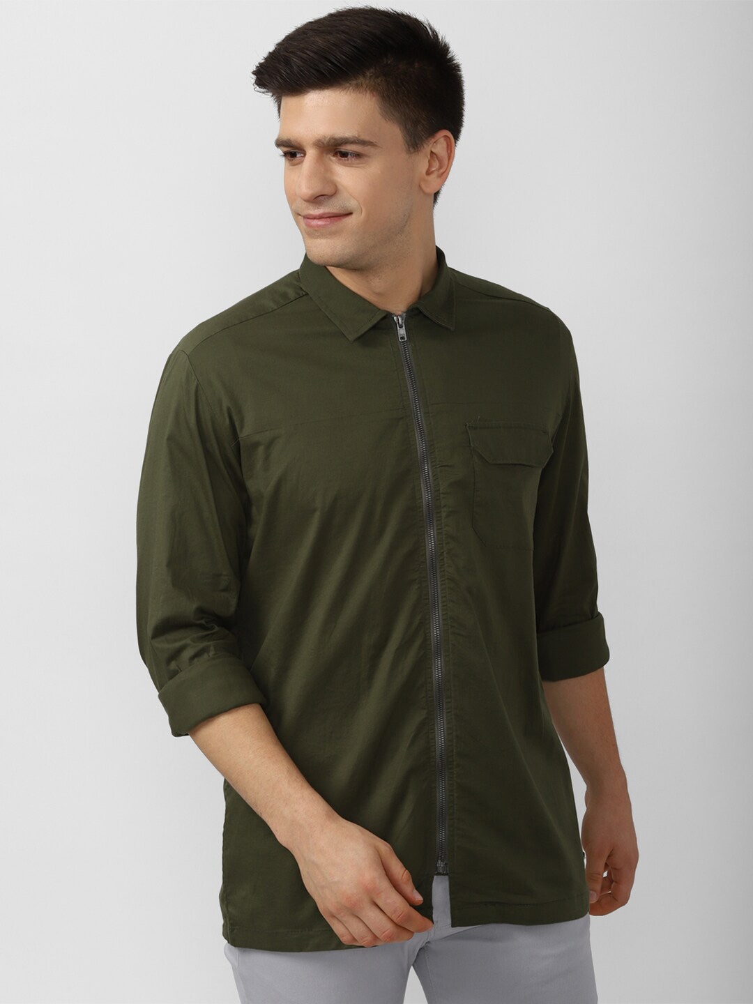 

Peter England Casuals Men Olive Green Slim Fit Casual Shirt