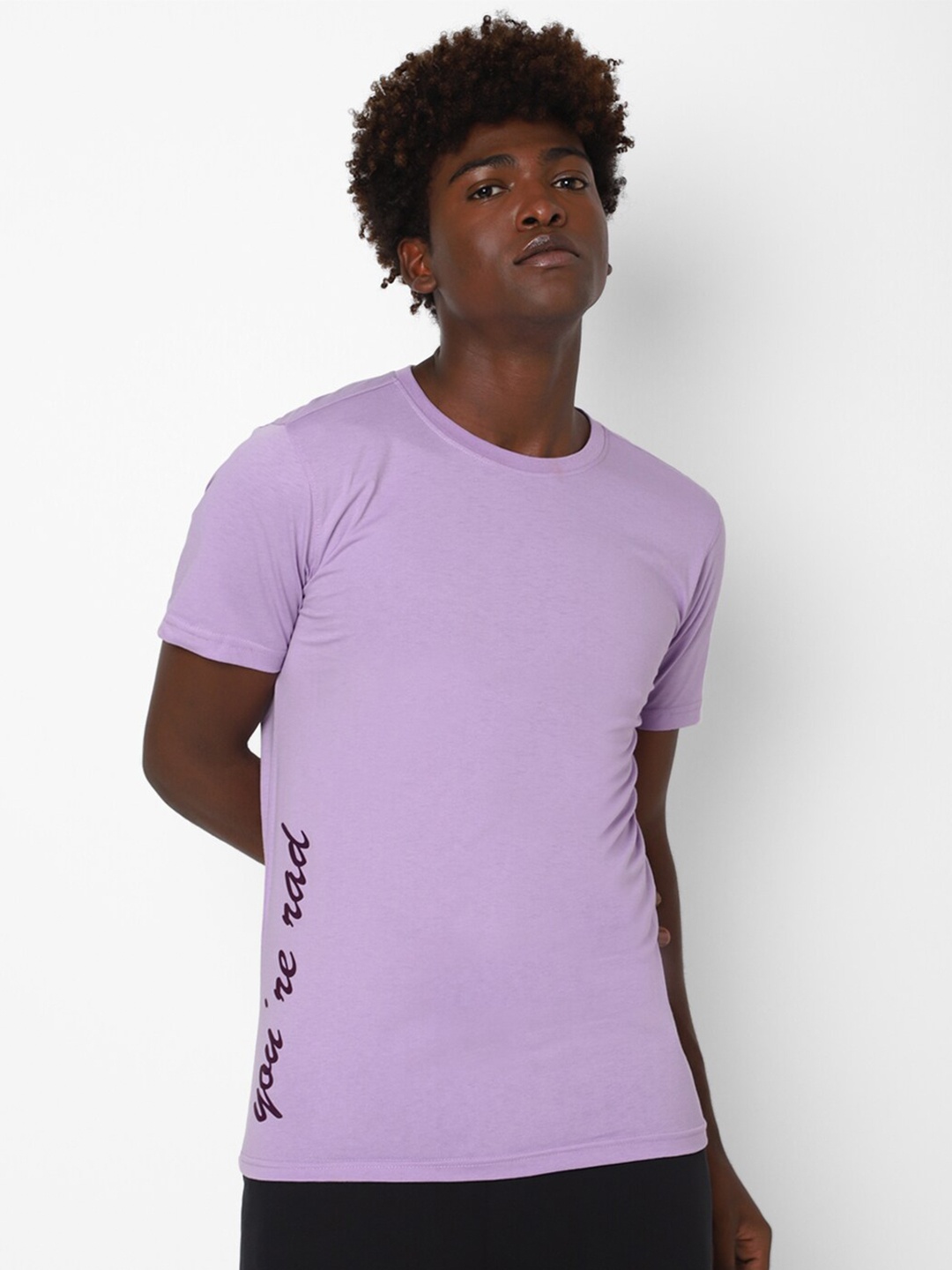 

FOREVER 21 Men Purple Typography Printed T-shirt