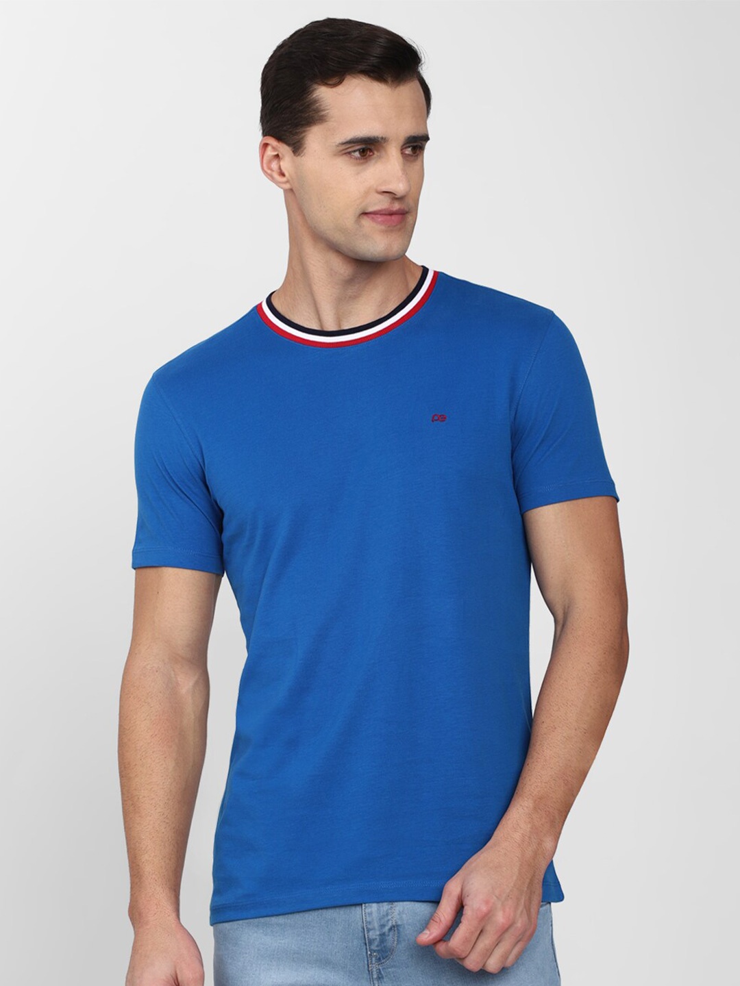 

Peter England Casuals Men Blue Slim Fit Cotton T-shirt
