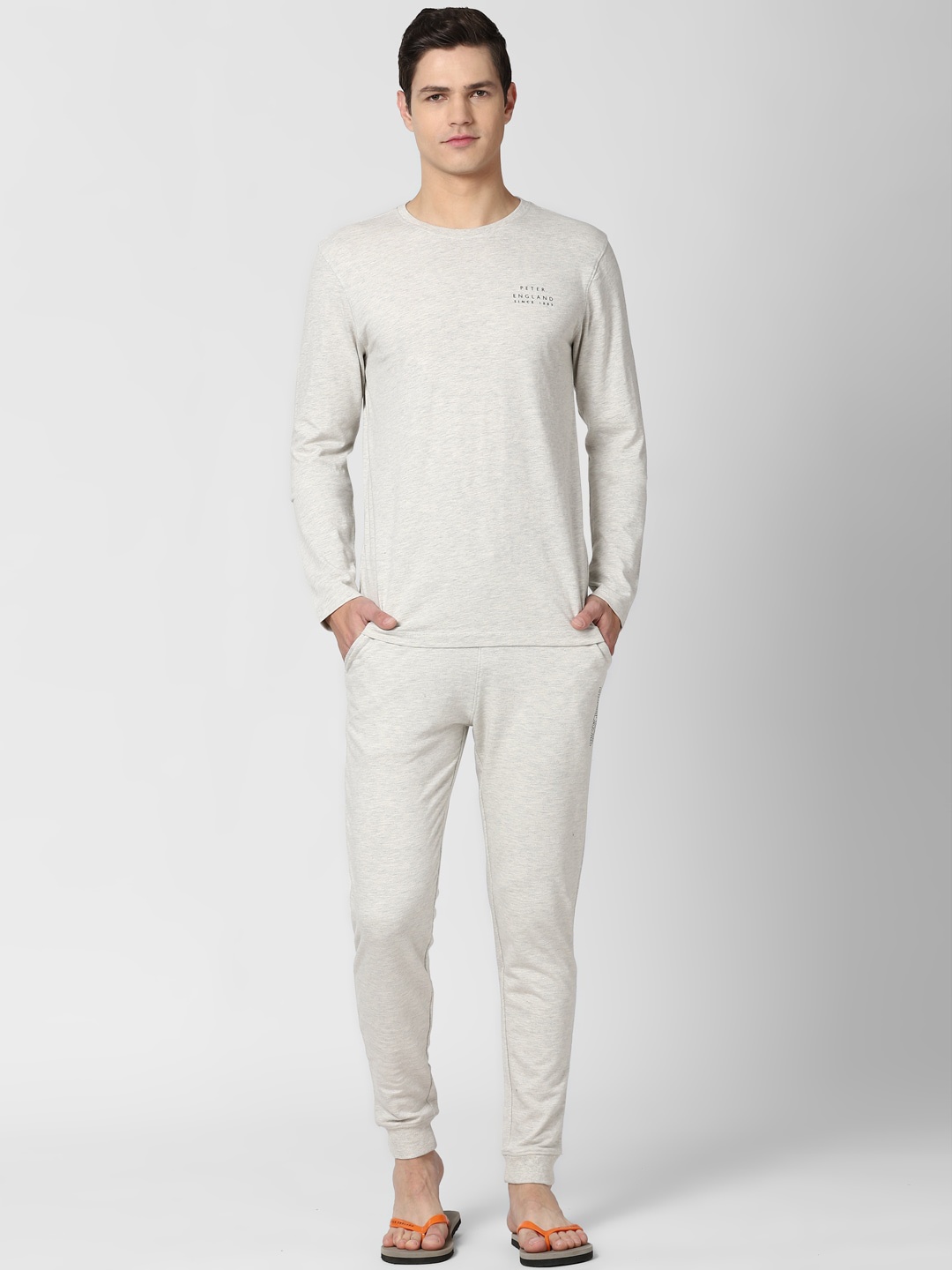 

Peter England Men Grey Solid Night Suit