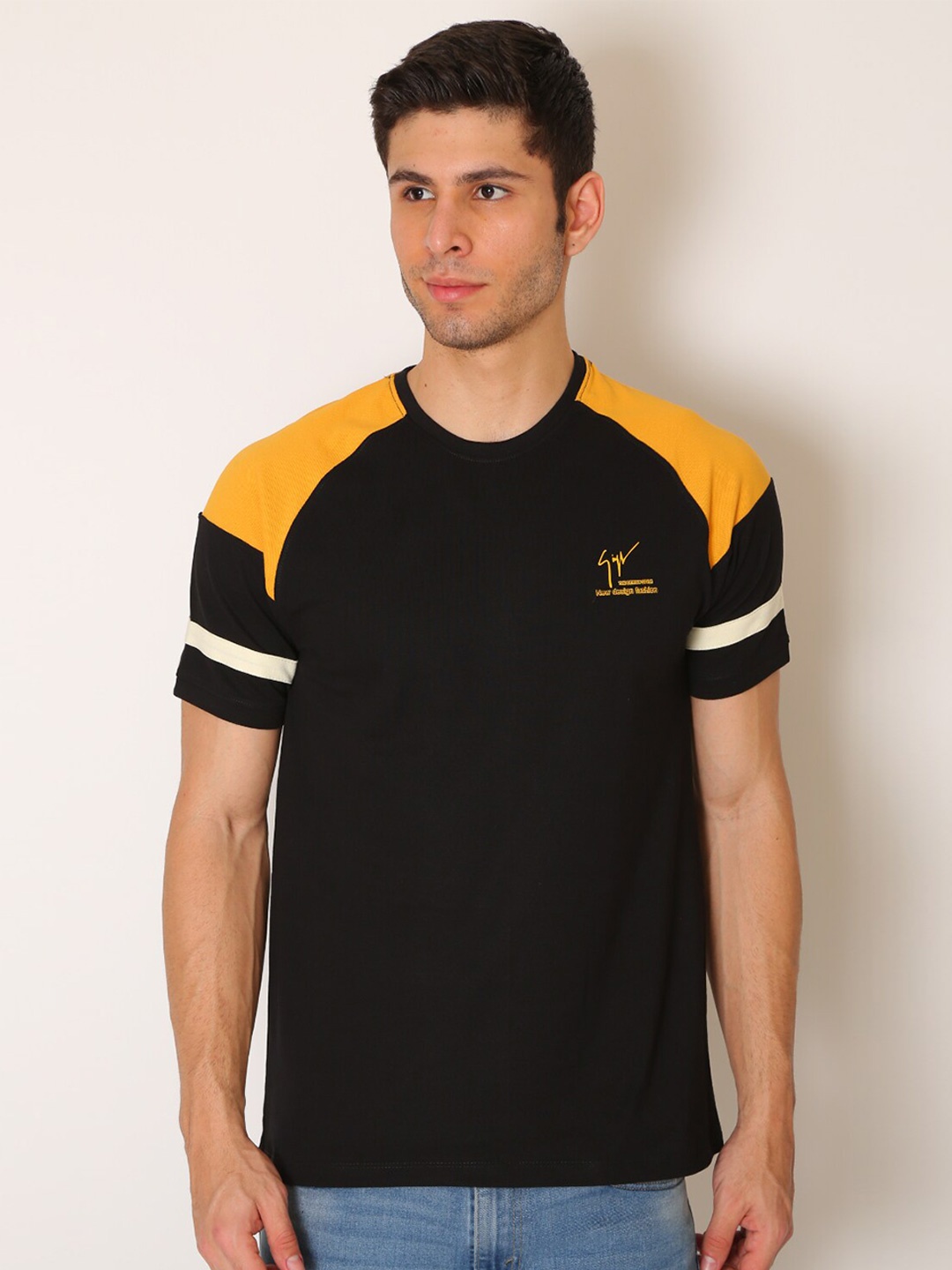 

VINSON Men Black Slim Fit T-shirt