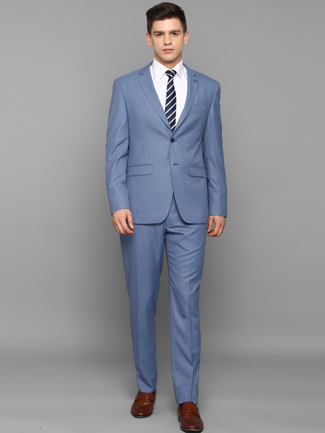 

Allen Solly Men Blue Solid Single-Breasted Slim-Fit 2-Piece Formal Suit