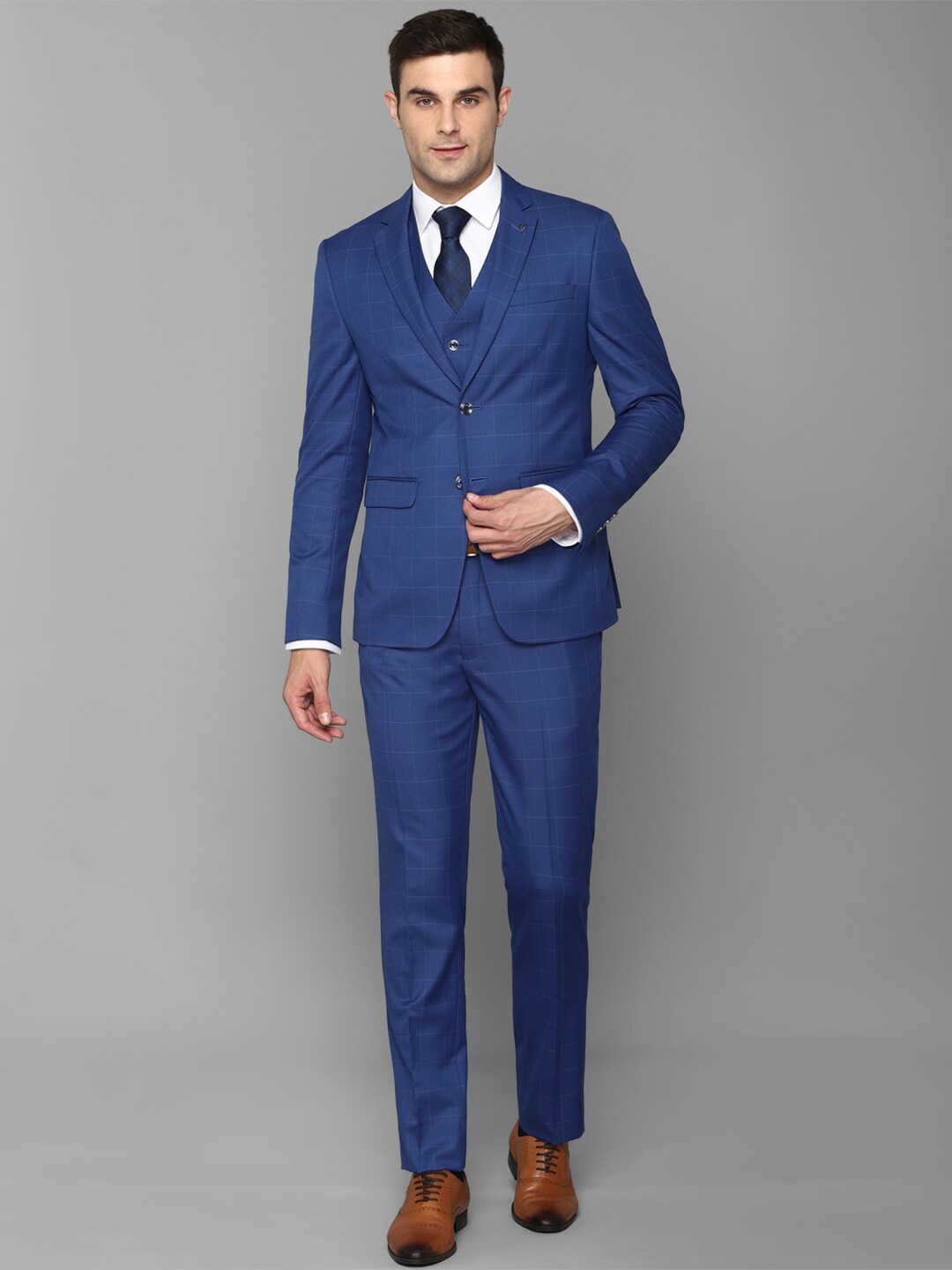 

Allen Solly Men Blue Checked Slim-Fit Single-Breasted Formal Suit