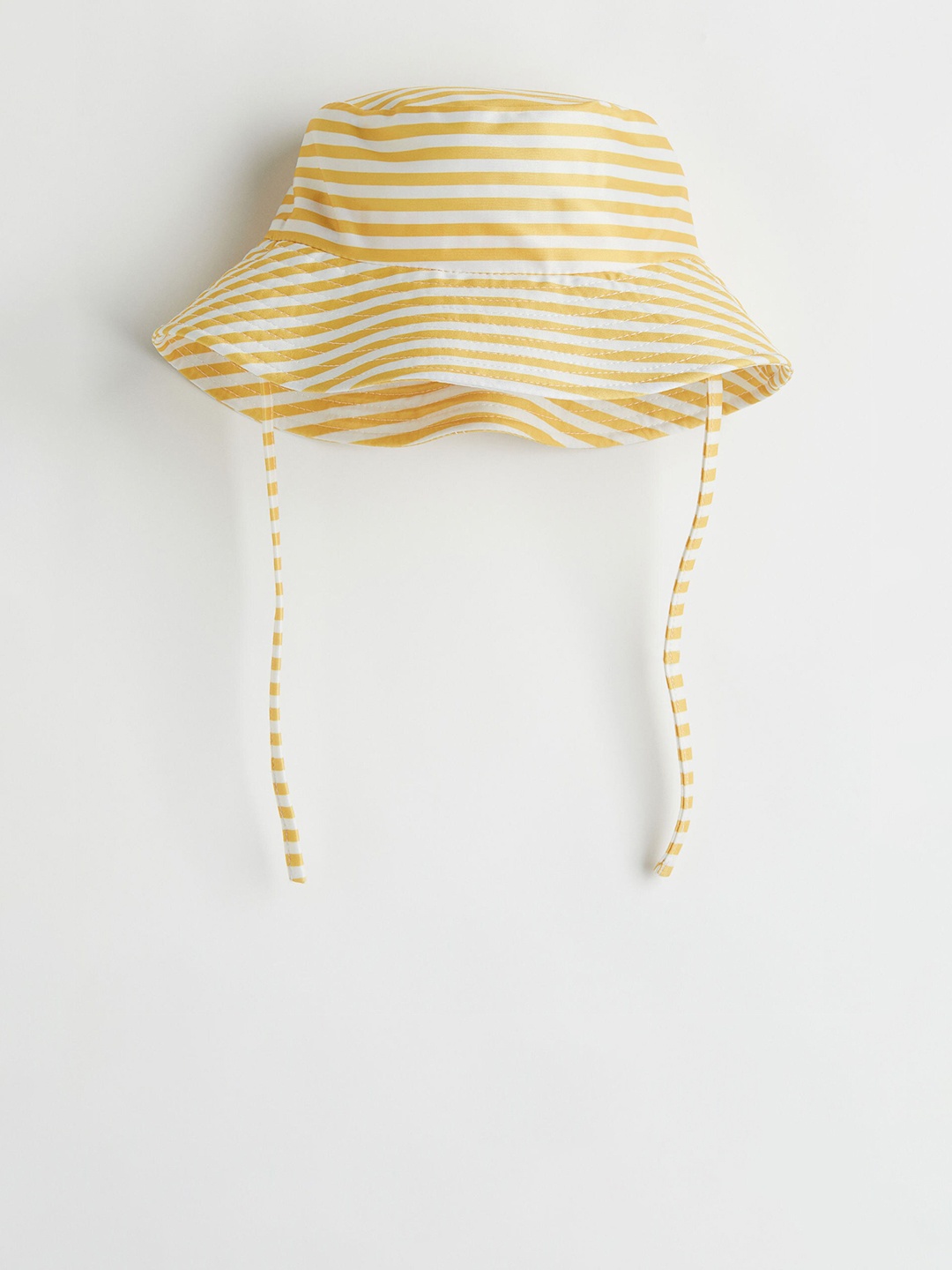 

H&M Girls Yellow & White Striped Beach Hat