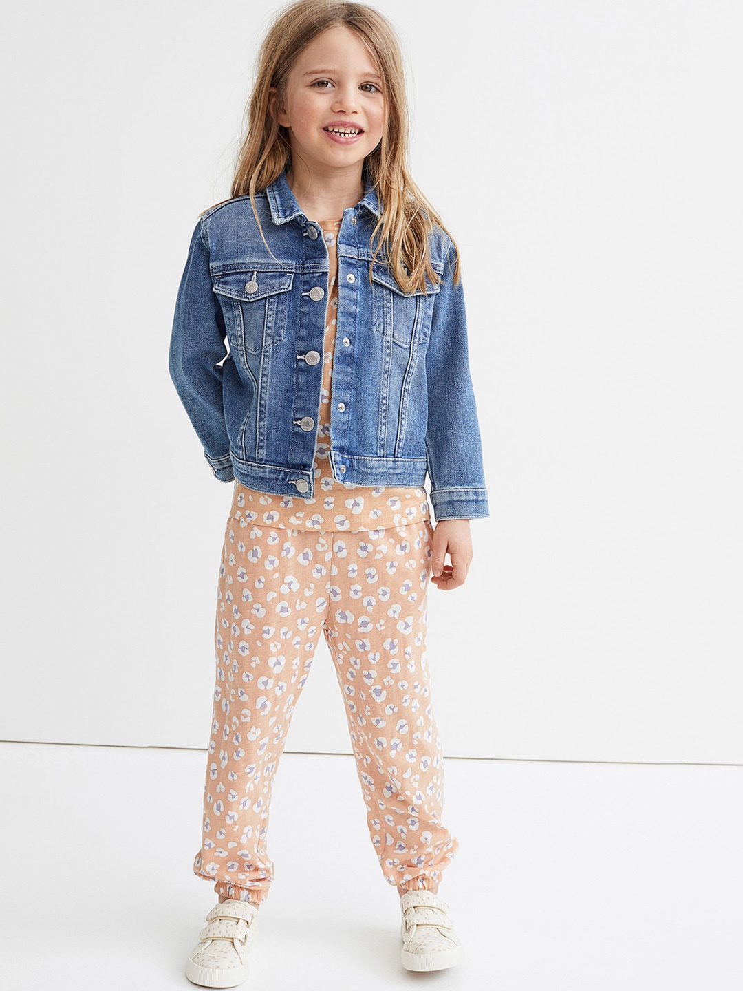 

H&M Girls Beige & Purple Printed Jersey joggers