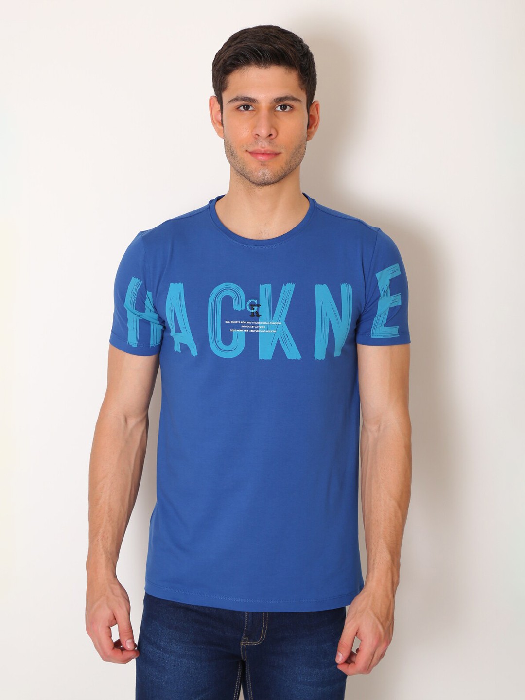 

VINSON Men Blue Typography Printed Slim Fit T-shirt