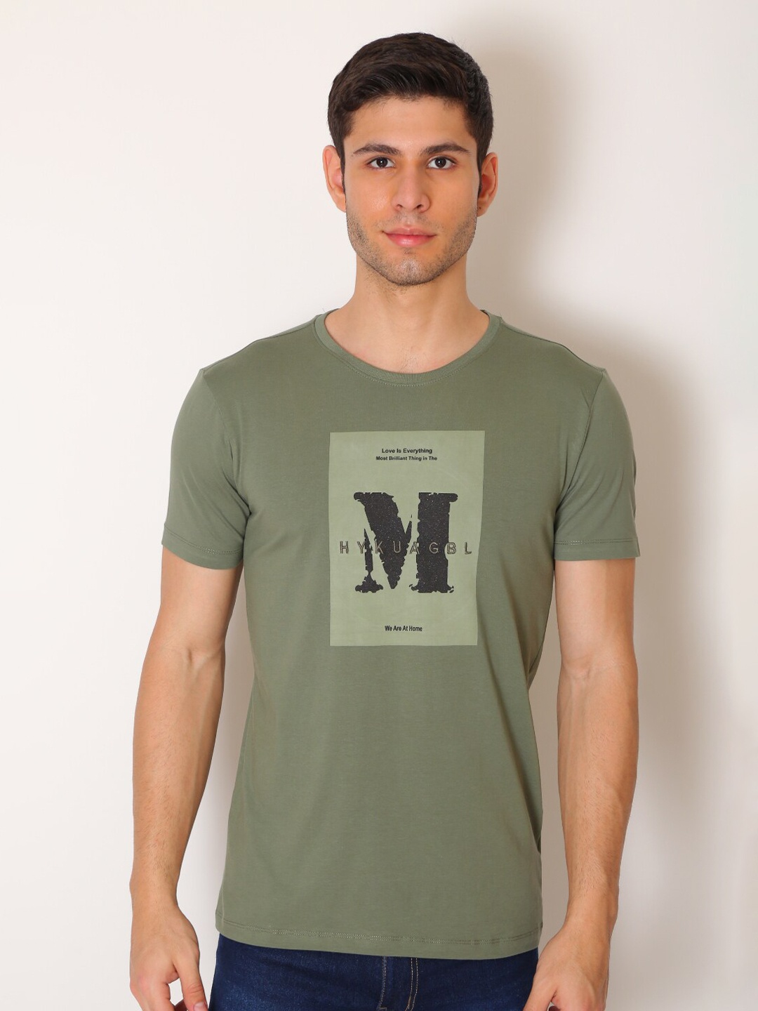 

VINSON Men Olive Green V-Neck Slim Fit T-shirt