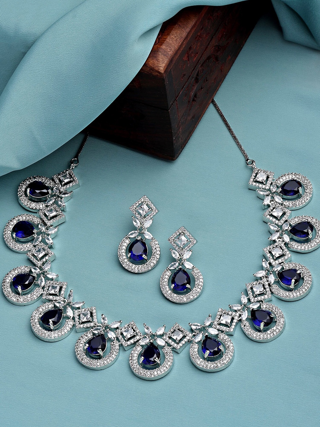 

KARATCART Women Silver-Plated & Blue AD-Stone Studded Jewellery Set