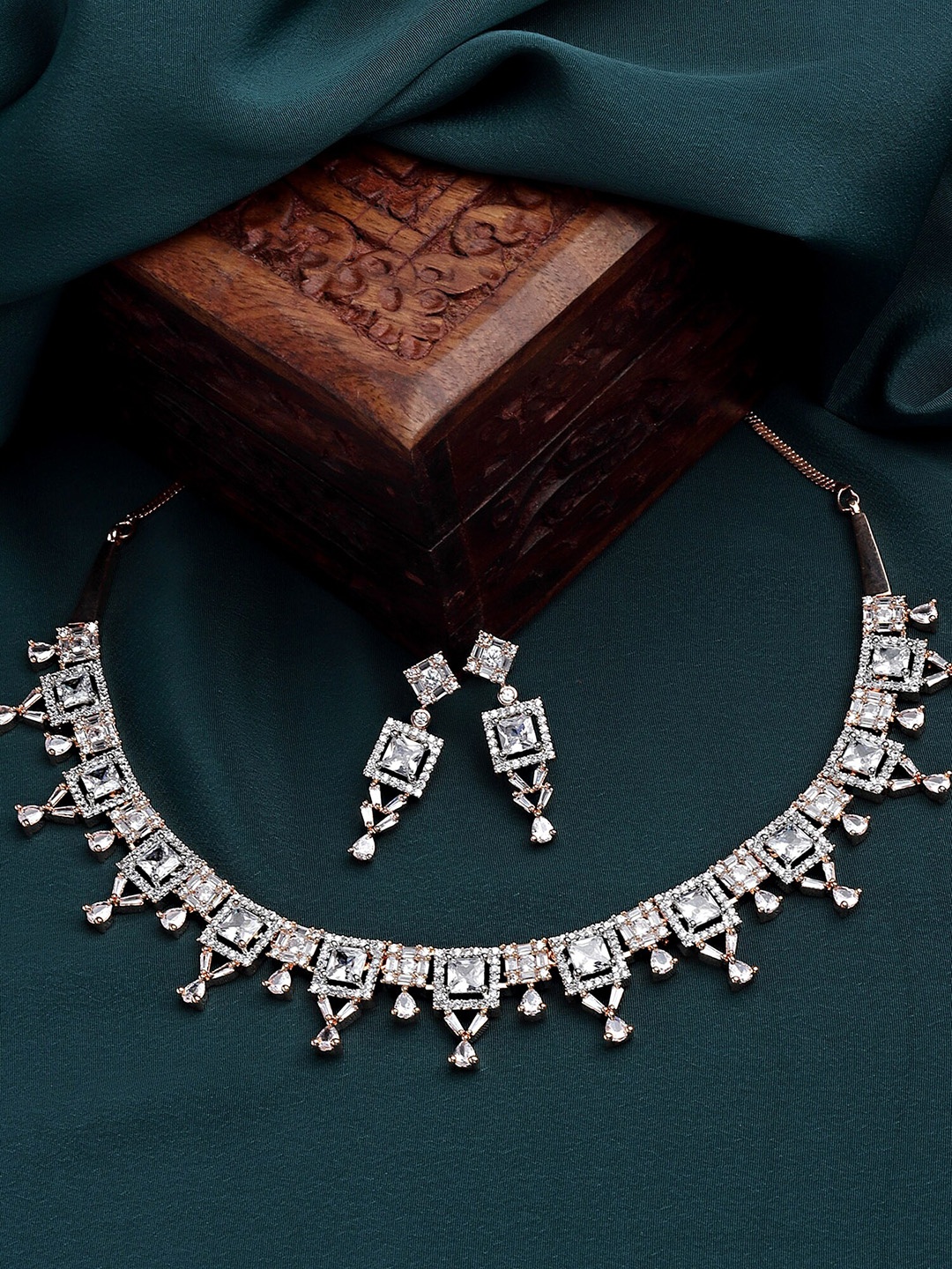 

KARATCART Rose Gold Plated & White AD-Studded Jewellery Set