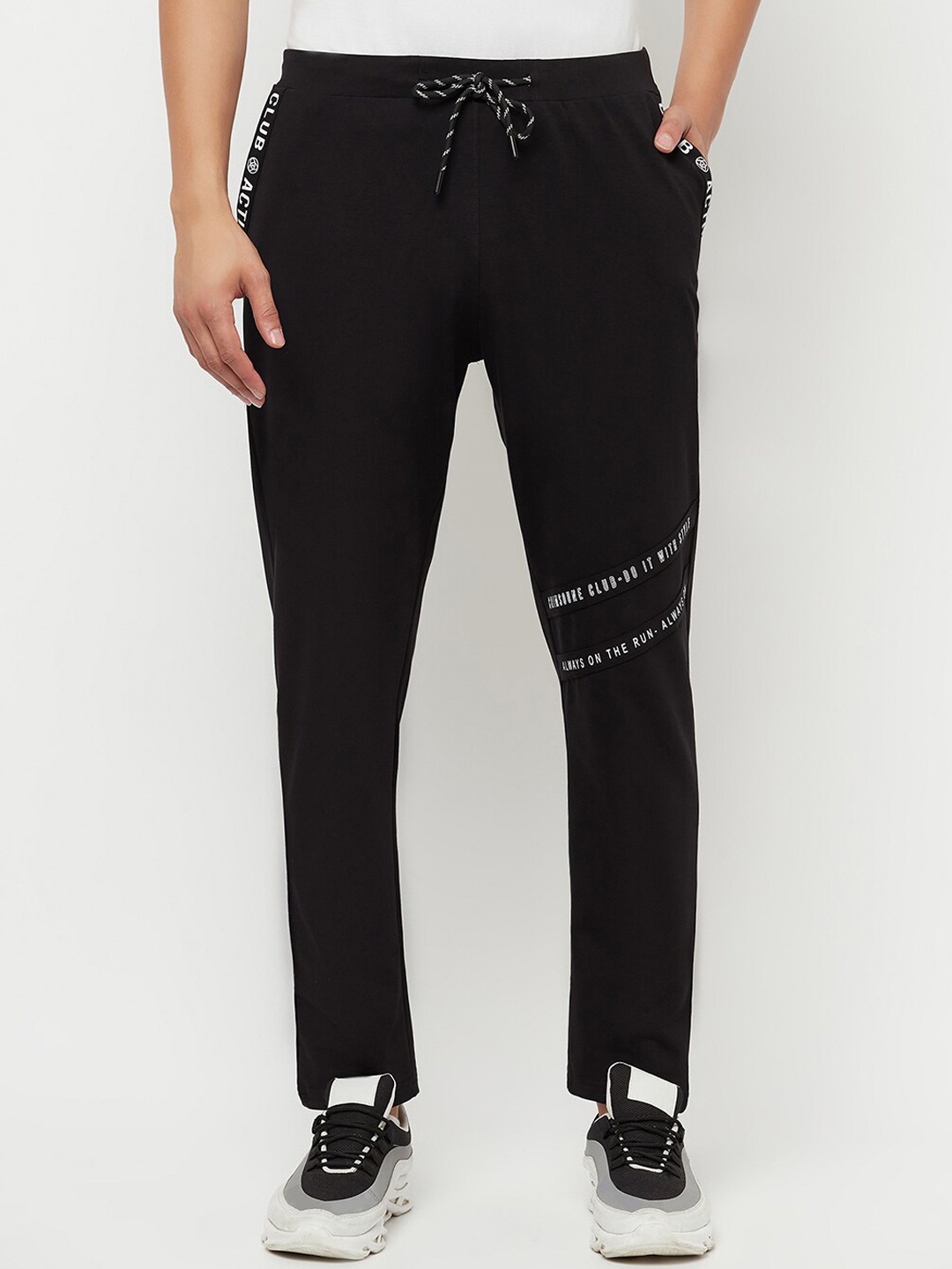 

Crimsoune Club Men Black Solid Slim-Fit Track Pant