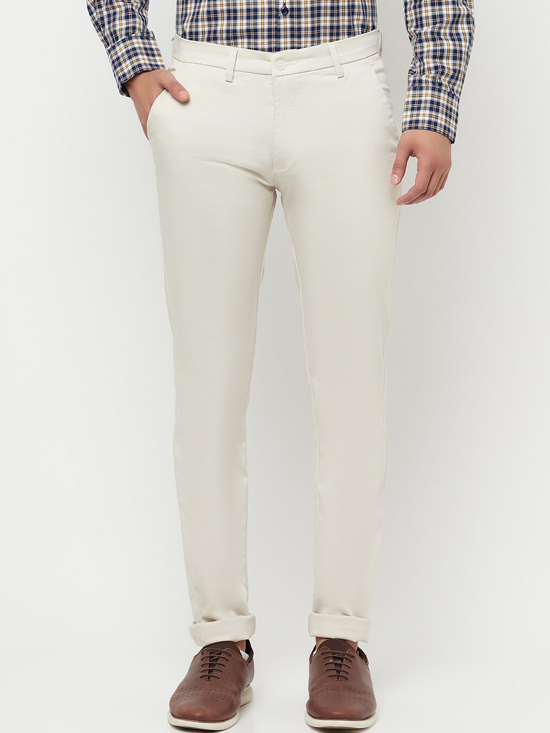 

Crimsoune Club Men Cream-Coloured Urban Slim Fit Trousers