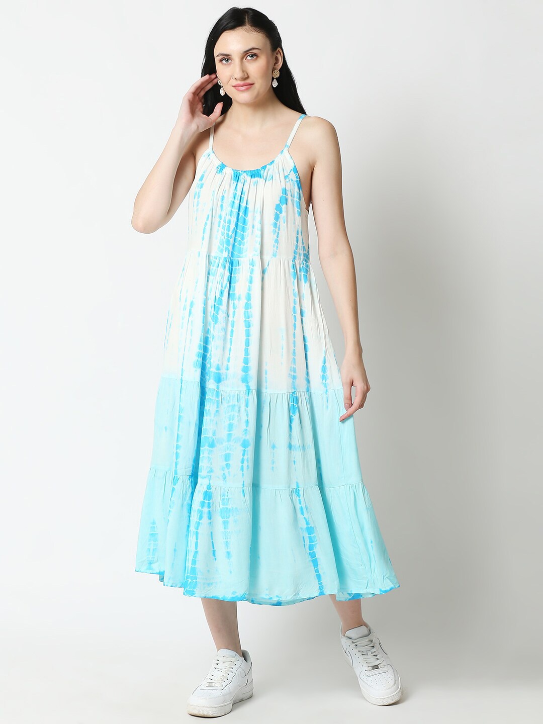 

Aanyor Blue Tie and Dye Dyed A-Line Maxi Dress