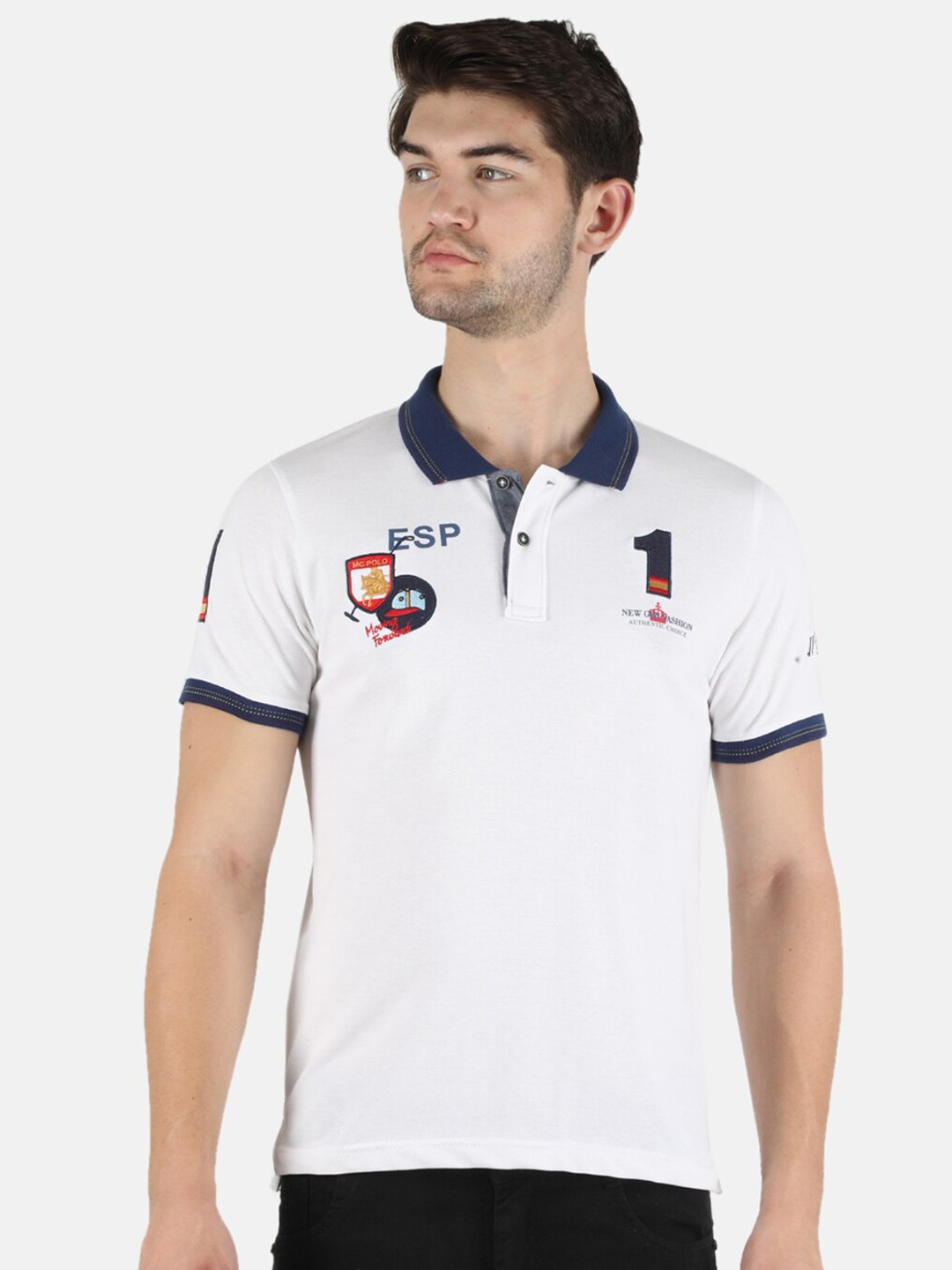 

Monte Carlo Men White Polo Collar Applique Slim Fit T-shirt