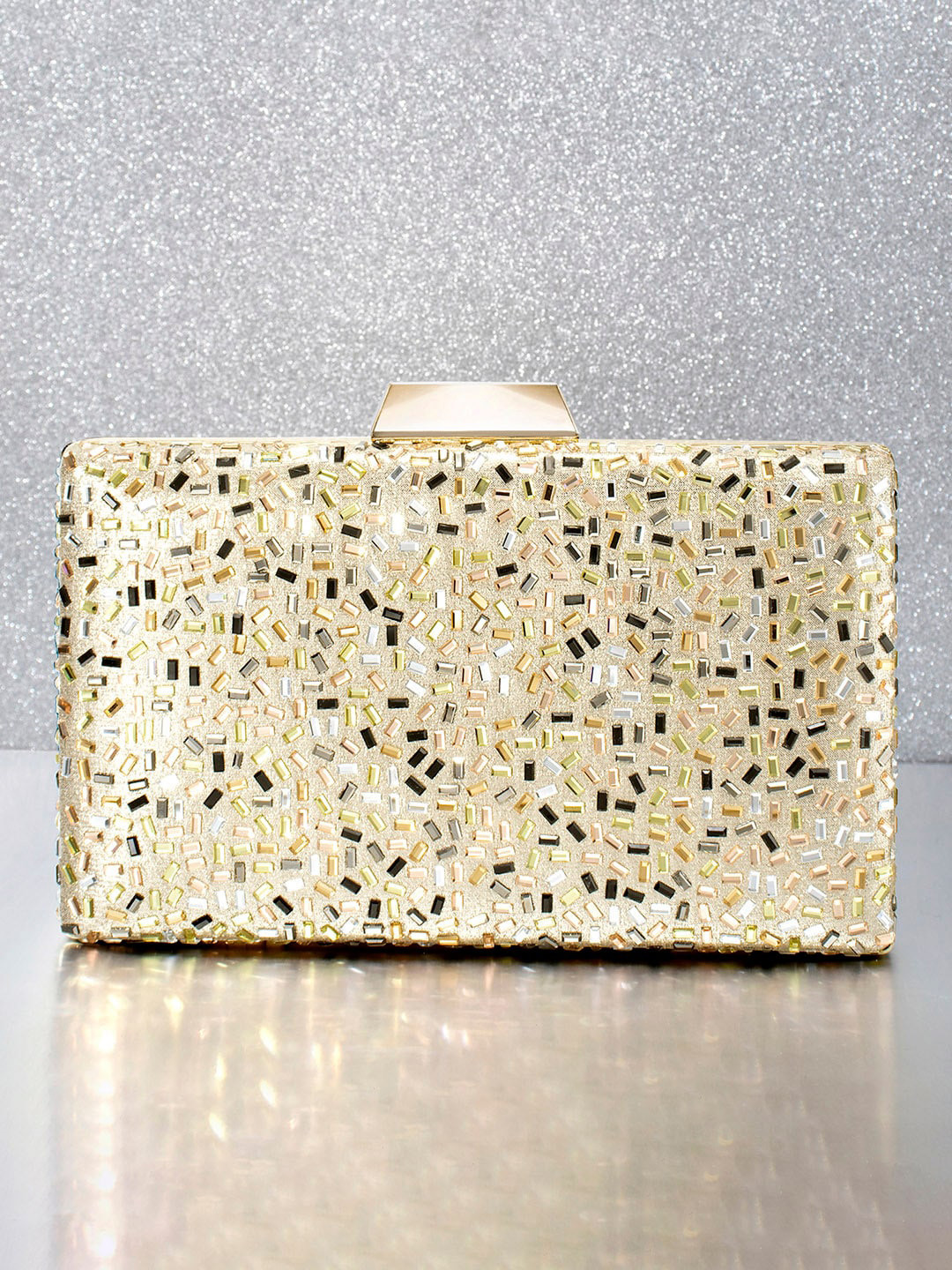 

Peora Gold-Toned Embroidered Purse Clutch