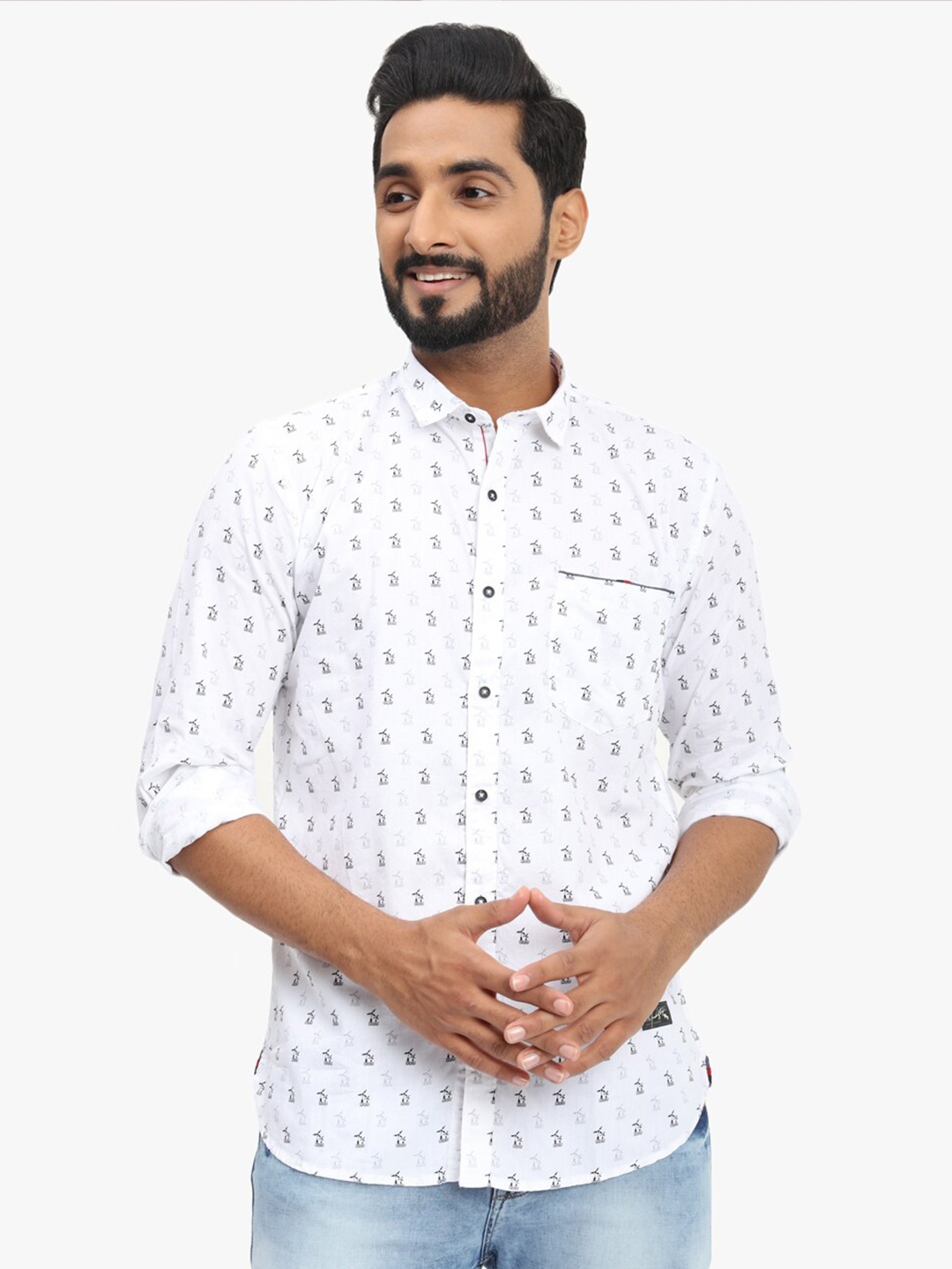 

DCot By Donear Men White Comfort Printed Casual Shirt