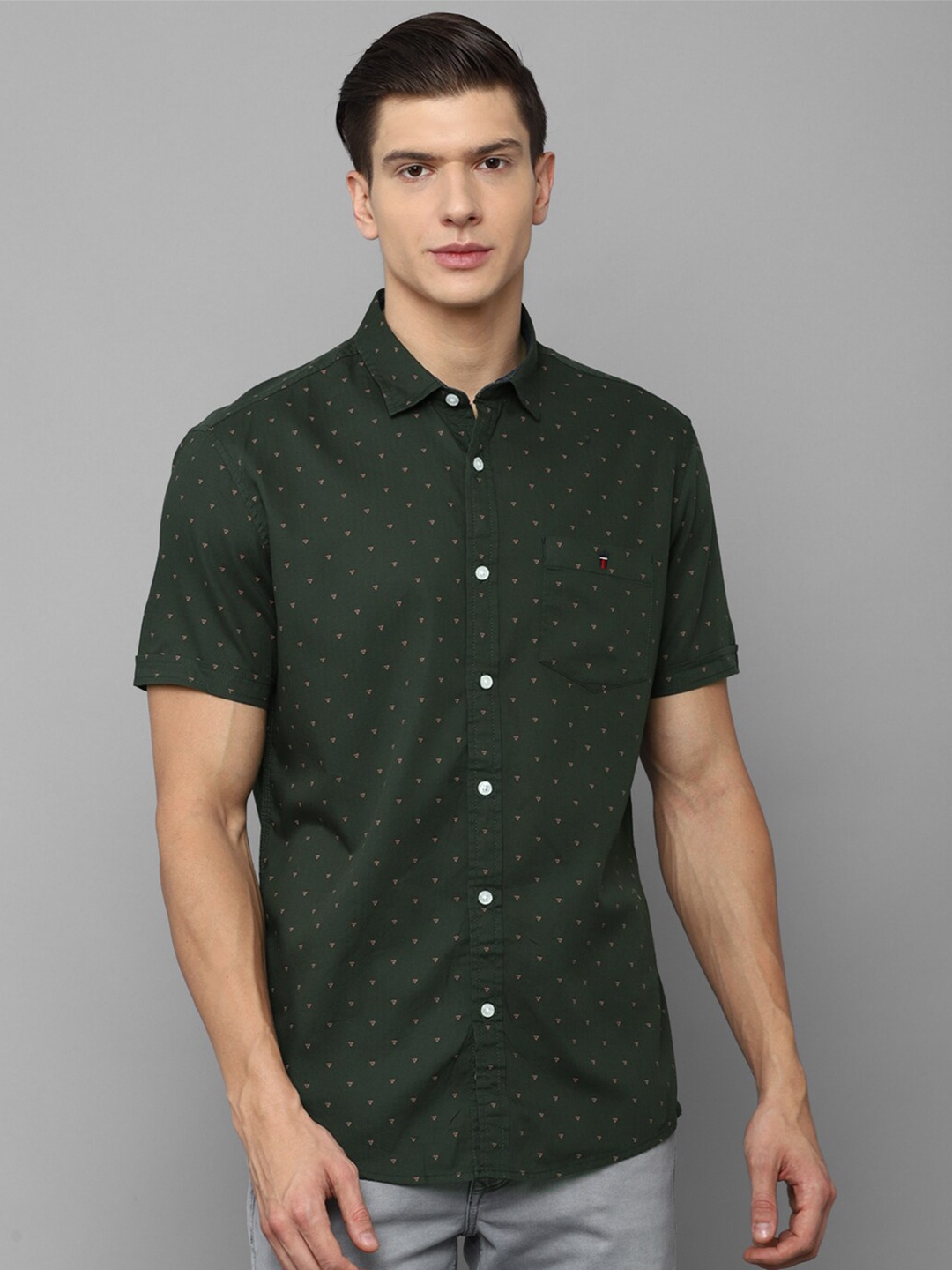 

Louis Philippe Jeans Men Olive Green Slim Fit Printed Casual Cotton Shirt