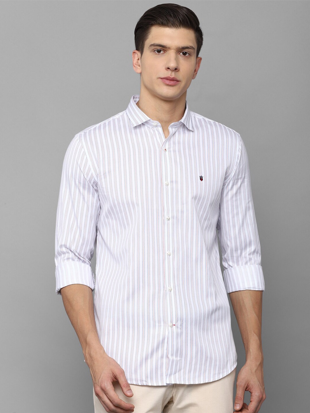 

Louis Philippe Sport Men White Slim Fit Striped Casual Cotton Shirt
