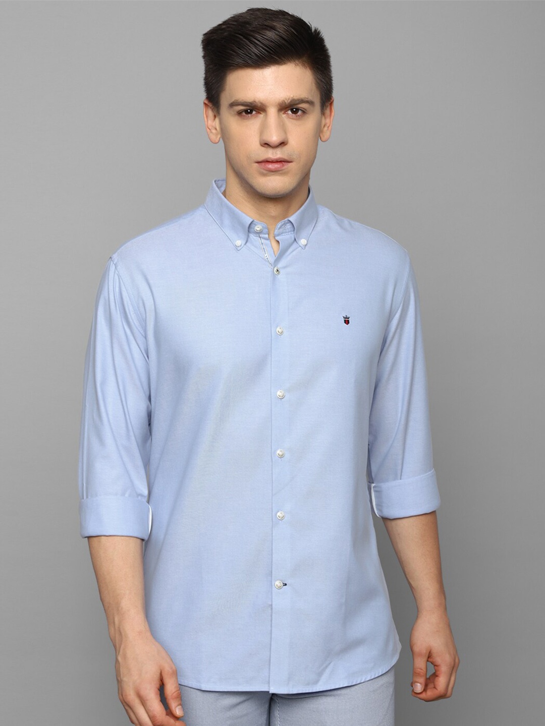 

Louis Philippe Sport Men Blue Slim Fit Cotton Casual Shirt