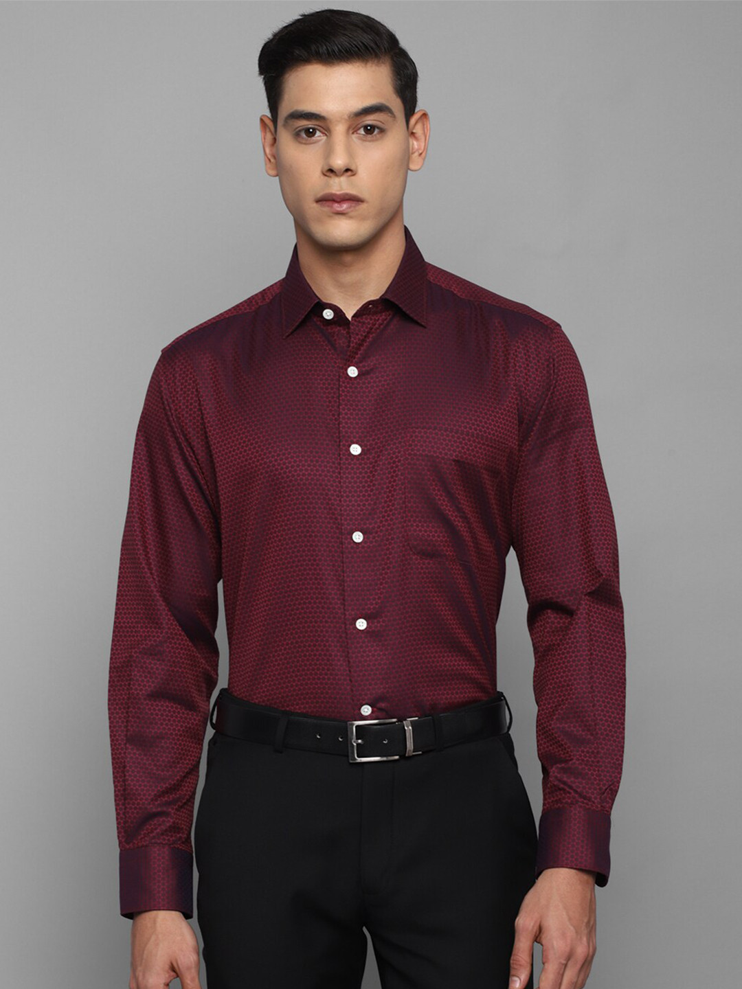 

Luxure by Louis Philippe Men Maroon Printed Cotton Casual Shirt