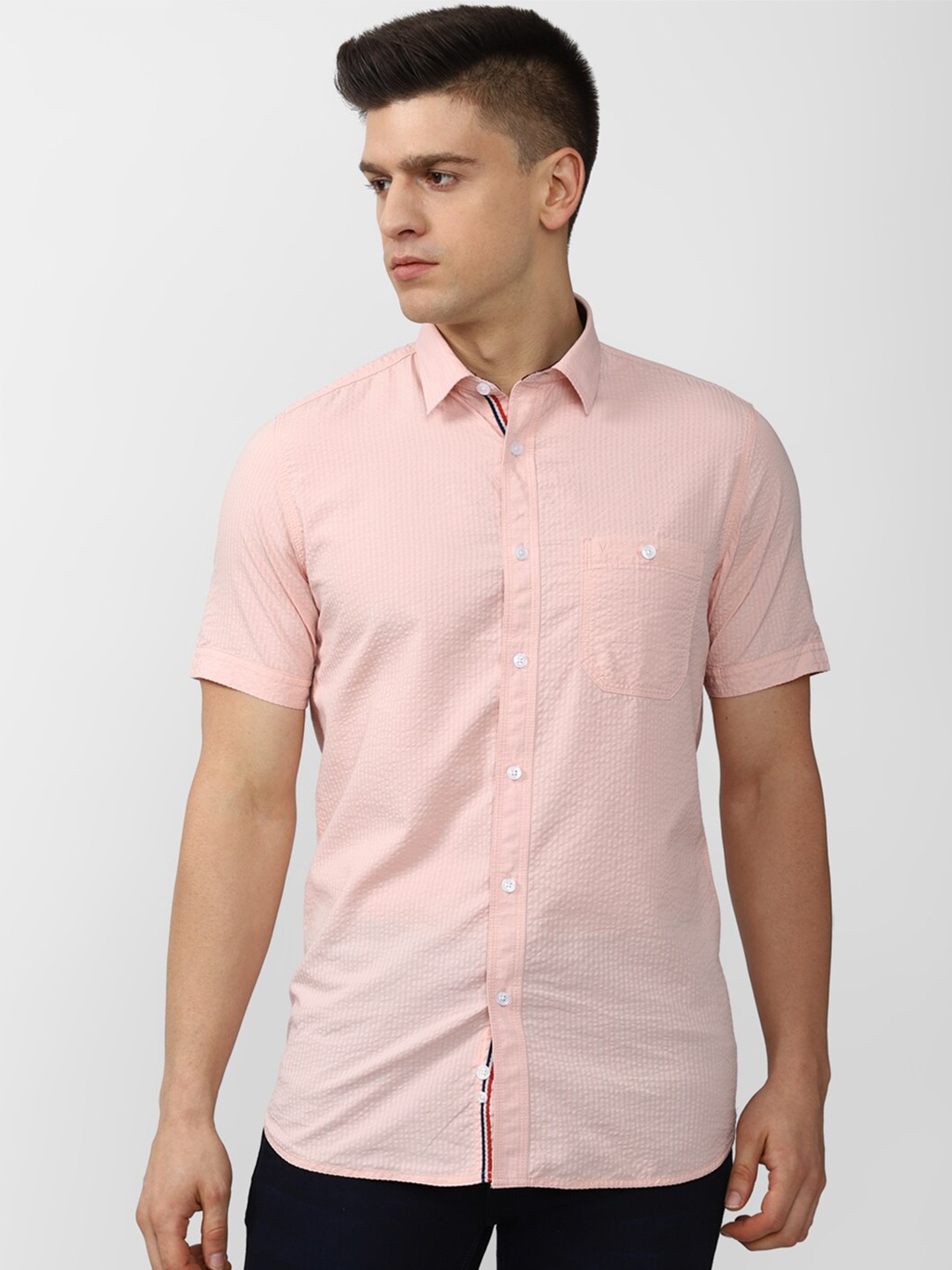 

Van Heusen Sport Men Peach Textured Slim Fit Casual Shirt