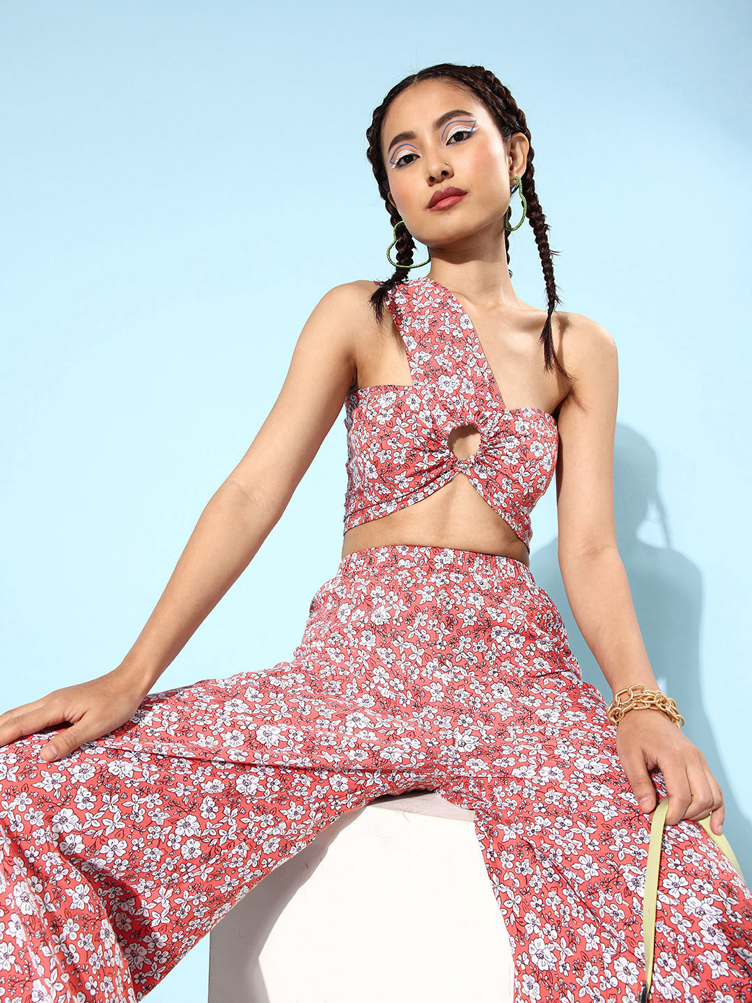 

HERSHEINBOX Women Charming Red Floral Printed Top with Palazzos