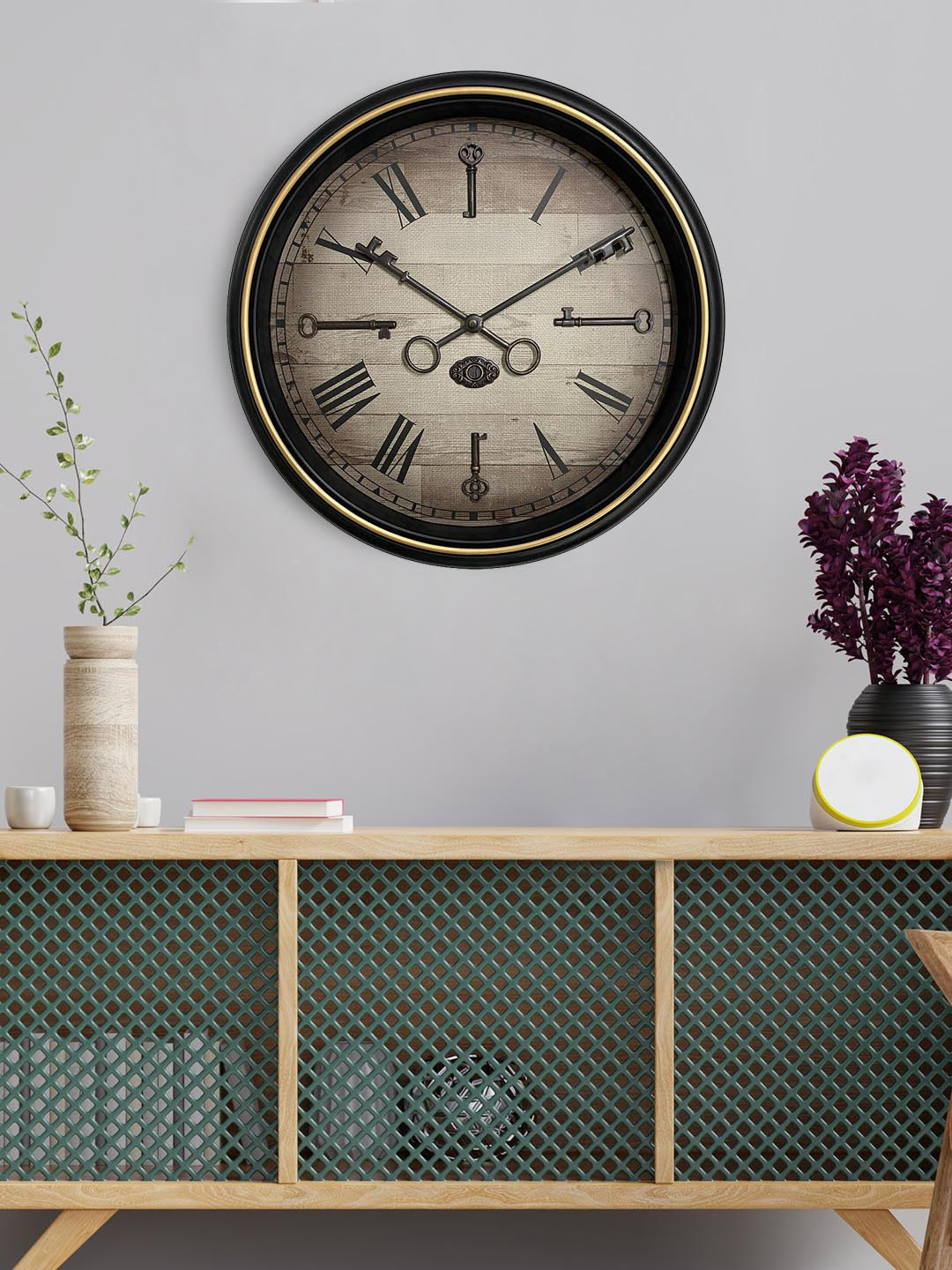 

HomeTown Unisex Black Clocks