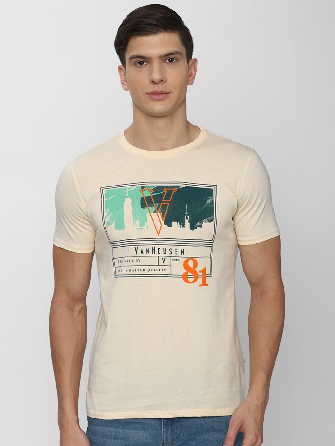 

V Dot Men Peach-Coloured Printed Slim Fit T-shirt