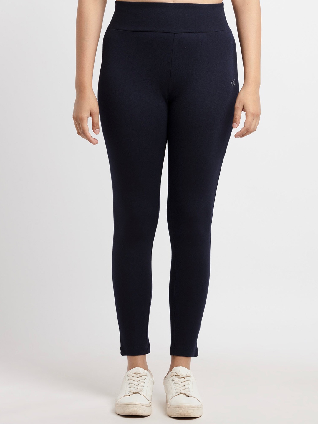 

Status Quo Women Navy Blue Solid Jeggings