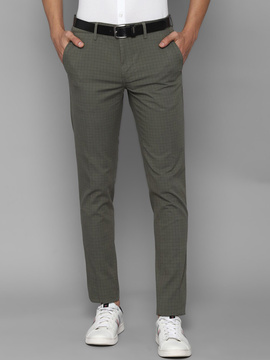 

Louis Philippe Sport Men Olive Green Checked Trousers