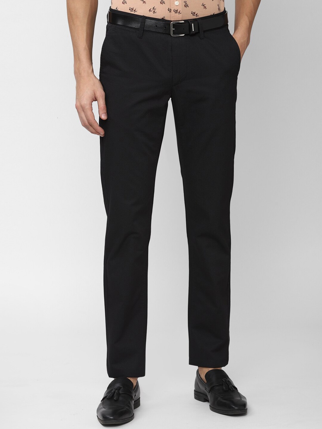 

Van Heusen Sport Men Black Slim Fit Trousers