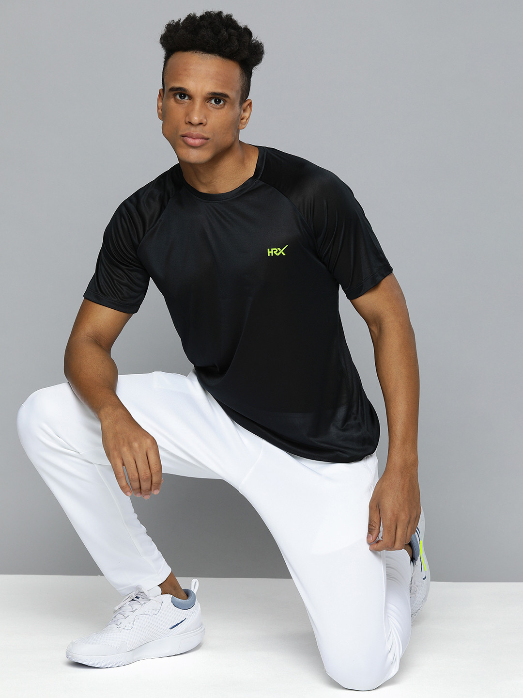 

HRX By Hrithik Roshan Men Black Running Rapid-Dry T-Shirts