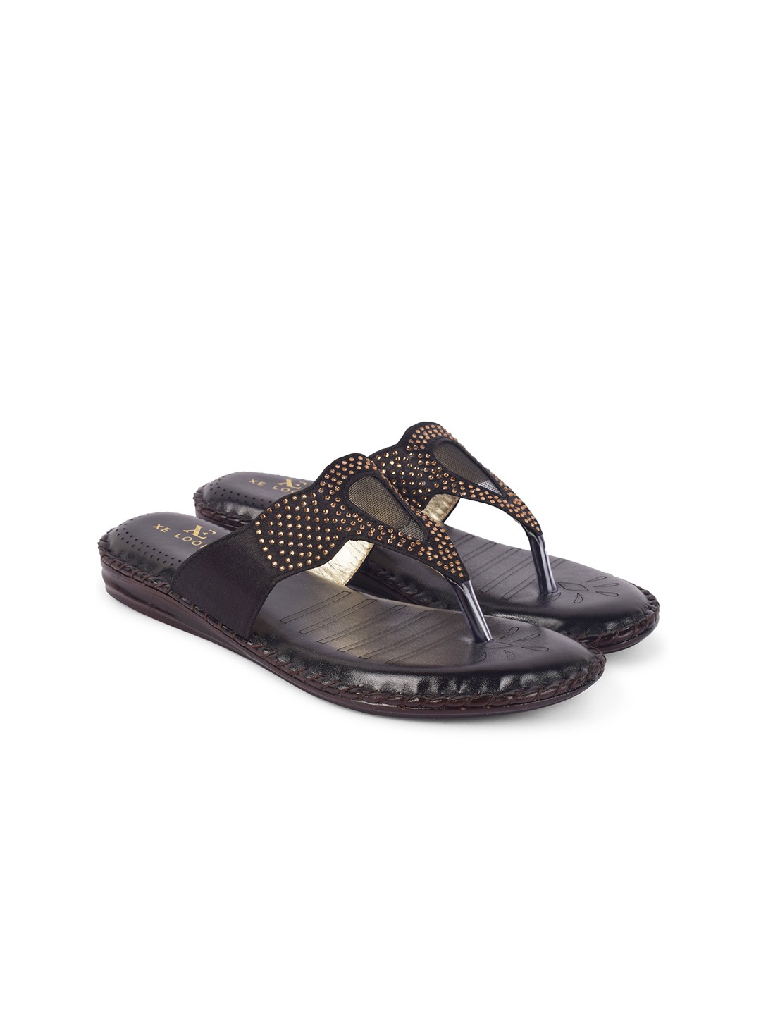 

XE Looks Women Black Embellished T-Strap Flats