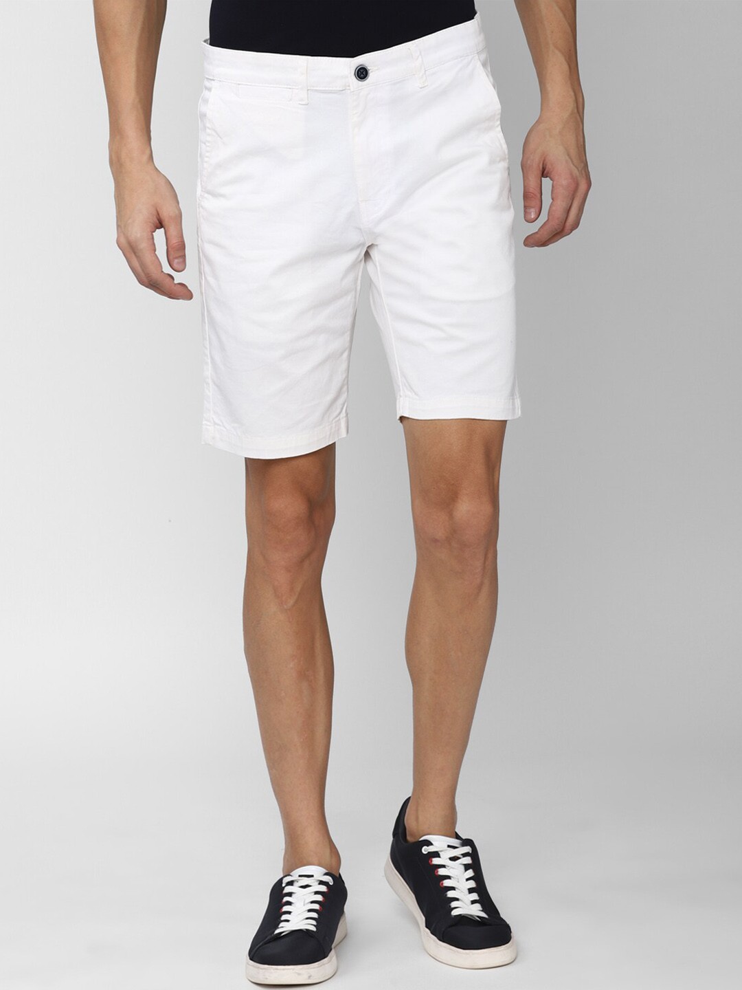 

Peter England Casuals Men White Shorts