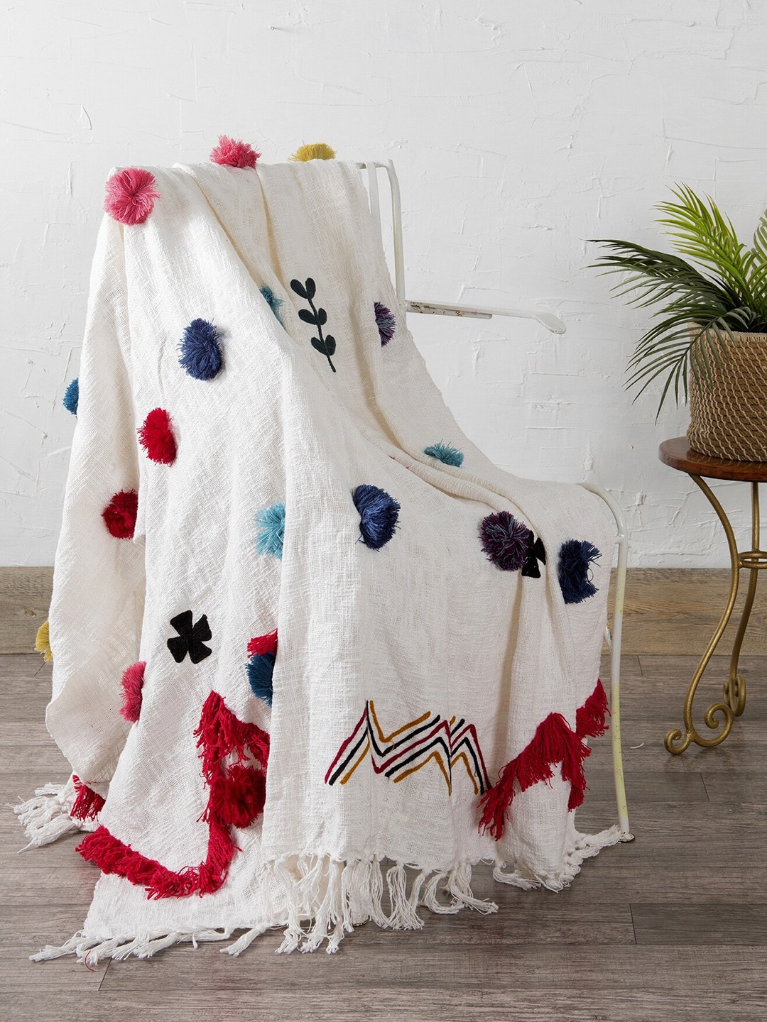 

HANDICRAFT PALACE White Hand Tufted Tassel Cotton Throws Blanket